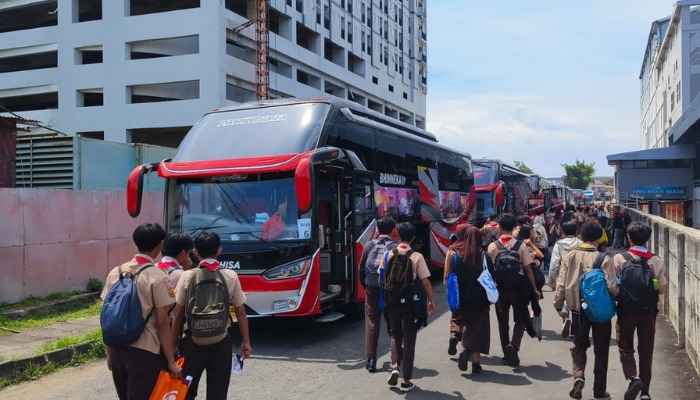 Faktor yang Mempengaruhi Harga Sewa Bus Pariwisata